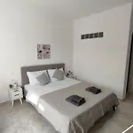 Mia Casaki Apartment *