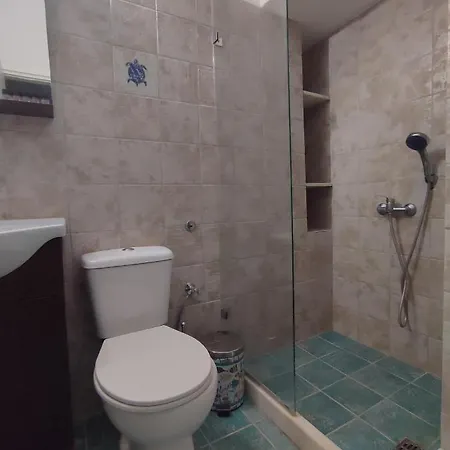 Mia Casaki * Naousa (Paros)