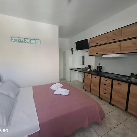 Mia Casaki Apartment